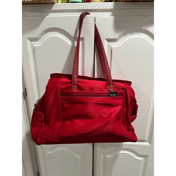 Ricardo Beverly Hills Red Travel Tote Bag Carry On Shoulder Laptop Pocket - Picture 2 of 9